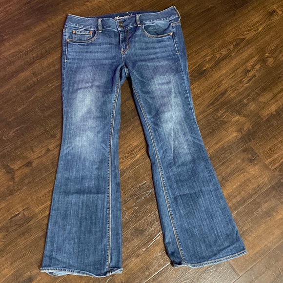 American Eagle Outfitters Denim - American Eagle 12 Short Jeans